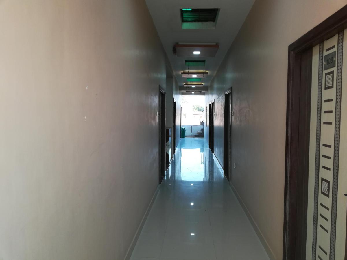 Hotel Shiv Regency Kukma Luaran gambar